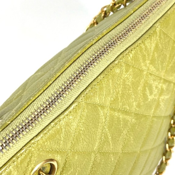 CHANEL Green Caviar Leather Shoulder Bag - Picture 11 of 16